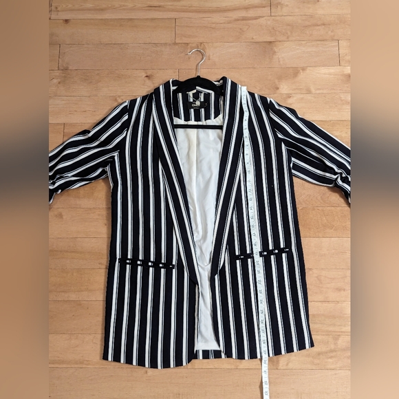 ONLY Striped Blazer 3/4 Sleeves - Picture 3 of 7
